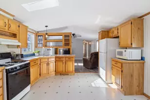 69 Polly Ann Park, Dover, NH 03820 - Photo 5