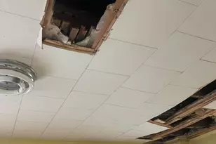 90 Oak St, Lewiston, ME 04240 - Photo 19