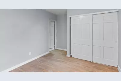 212 Montello Street, Lewiston, ME 04240 - Photo 17