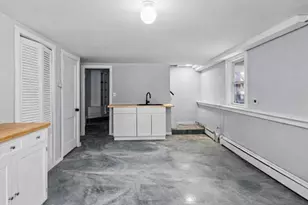 212 Montello St, Lewiston, ME 04240 - Photo 27