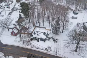 212 Montello St, Lewiston, ME 04240 - Photo 47