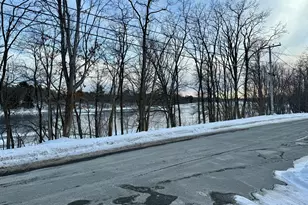 64 Penobscot St, Orono, ME 04473 - Photo 33