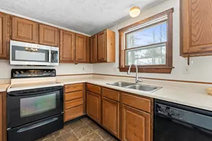 61 Ward Cir, Brunswick, ME 04011 - Photo 17