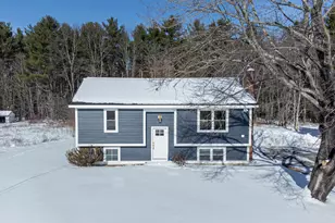 18 Eaton Dr, Buxton, ME 04093 - Photo 1