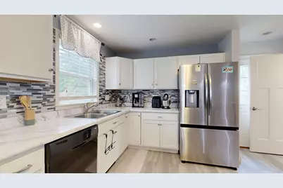 77 Mechanic Street, Westbrook, ME 04092 - Photo 9