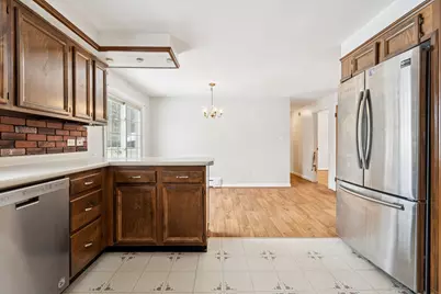 12 Sheltra Avenue, Biddeford, ME 04005 - Photo 9