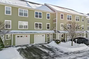 7 Heath St, Old Orchard Beach, ME 04064 - Photo 3