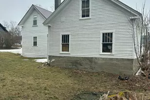 98 North St, Dover Foxcroft, ME 04426 - Photo 5