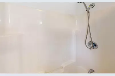 539 Kenduskeag Avenue #B3, Bangor, ME 04401 - Photo 11