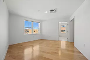 25 High St, Portland, ME 04101 - Photo 17