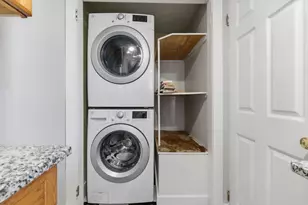 15 Union St, Saco, ME 04072 - Photo 9