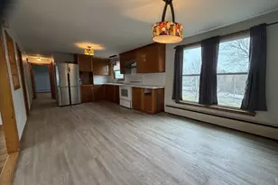 43 Eustis St, Lewiston, ME 04240 - Photo 5