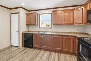 8 A St, Brunswick, ME 04011 - Photo 11