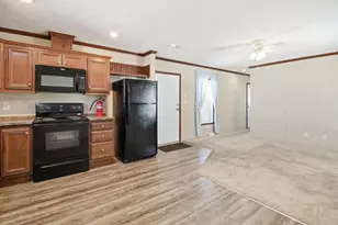 8 A St, Brunswick, ME 04011 - Photo 13