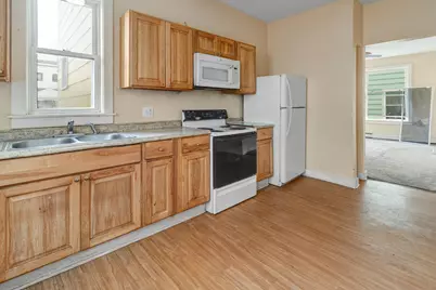 61 Shawmut Street, Lewiston, ME 04240 - Photo 9