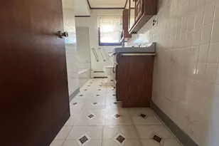 435 Fairfield St, Oakland, ME 04963 - Photo 9