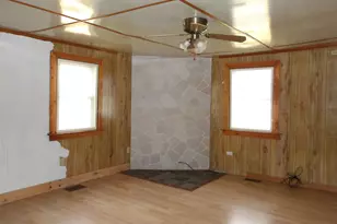 39 Sawyer St, Waterville, ME 04901 - Photo 17