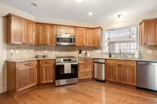 100 Shepard's Cove Rd, Kittery, ME 03904 - Photo 11