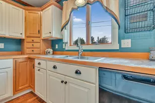 3 Meadow Ln, Standish, ME 04084 - Photo 11