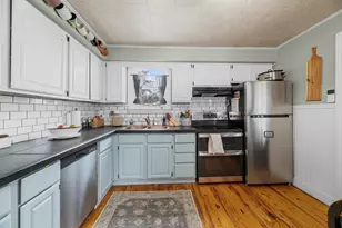 14 Mathews Ave, Waterville, ME 04901 - Photo 3