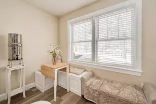 22 Summer Ln, Kittery, ME 03904 - Photo 5