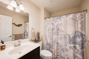 22 Summer Ln, Kittery, ME 03904 - Photo 11