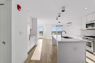 126 North St, Portland, ME 04101 - Photo 11