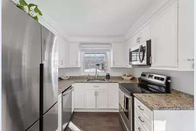 46 Johnson Heights, Waterville, ME 04901 - Photo 11