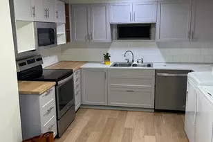 17 Grove St, Rockland, ME 04841 - Photo 11