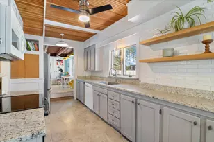 10 Lower Beach Rd, Saco, ME 04072 - Photo 11