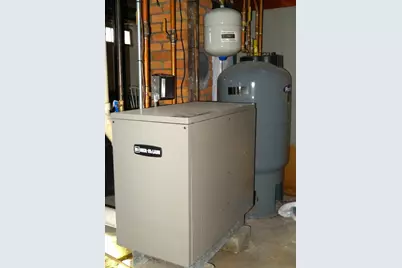 4 Hazelwood Avenue, Waterville, ME 04901 - Photo 35