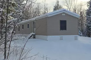 207 Sodom Rd, Norway, ME 04268 - Photo 3