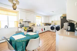 13 Yarmouth Rd, Gray, ME 04039 - Photo 5