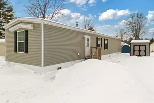 5 Holiday Ln, Standish, ME 04084 - Photo 3