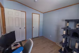 22 Arrowhead Dr, Lisbon, ME 04250 - Photo 17