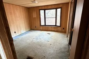 8 Mayflower Dr, Old Orchard Beach, ME 04064 - Photo 1