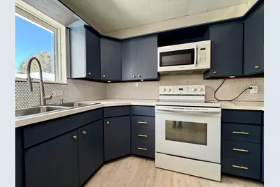 169 Mountain View Avenue, Madawaska, ME 04756 - Photo 15