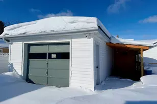 169 Mountainview Ave, Madawaska, ME 04756 - Photo 5