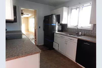 30 Hillcrest Street, Gardiner, ME 04345 - Photo 3