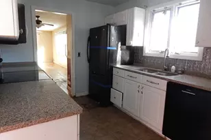 30 Hillcrest St, Gardiner, ME 04345 - Photo 3