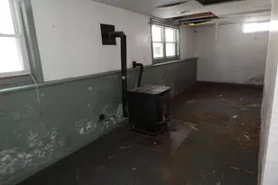 30 Hillcrest St, Gardiner, ME 04345 - Photo 11