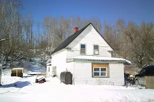 189 Limestone St, Caribou, ME 04736 - Photo 1
