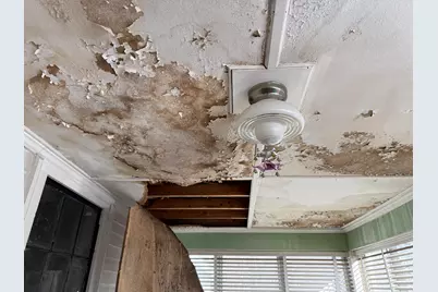 29 Broadway Street, Machias, ME 04654 - Photo 17