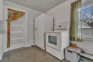 22 10th St, Old Orchard Beach, ME 04064 - Photo 5