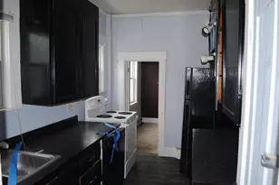 51 Pleasant St, Sanford, ME 04083 - Photo 19