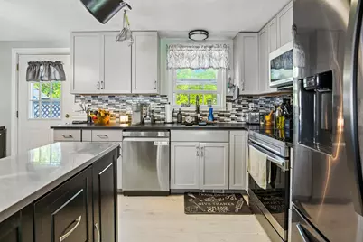 36 Andrea Street, Lisbon, ME 04250 - Photo 5