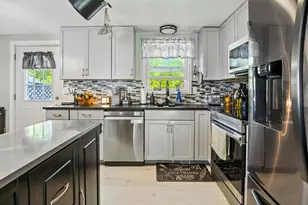 36 Andrea St, Lisbon, ME 04250 - Photo 5