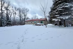 1166 Eastern Ave, Holden, ME 04429 - Photo 31