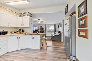 423 Maple Ridge Rd, Winslow, ME 04901 - Photo 11