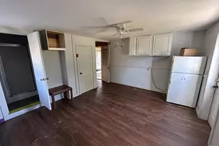 1423 Main St, Pittsfield, ME 04967 - Photo 21